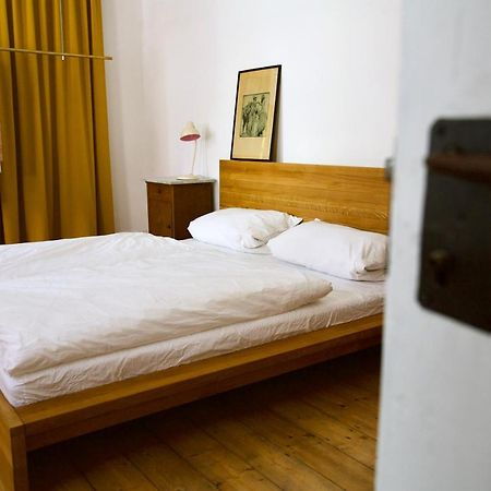 Boutique-Ferienwohnung Im Alten Weinhaus Moser Grünstadt Eksteriør billede
